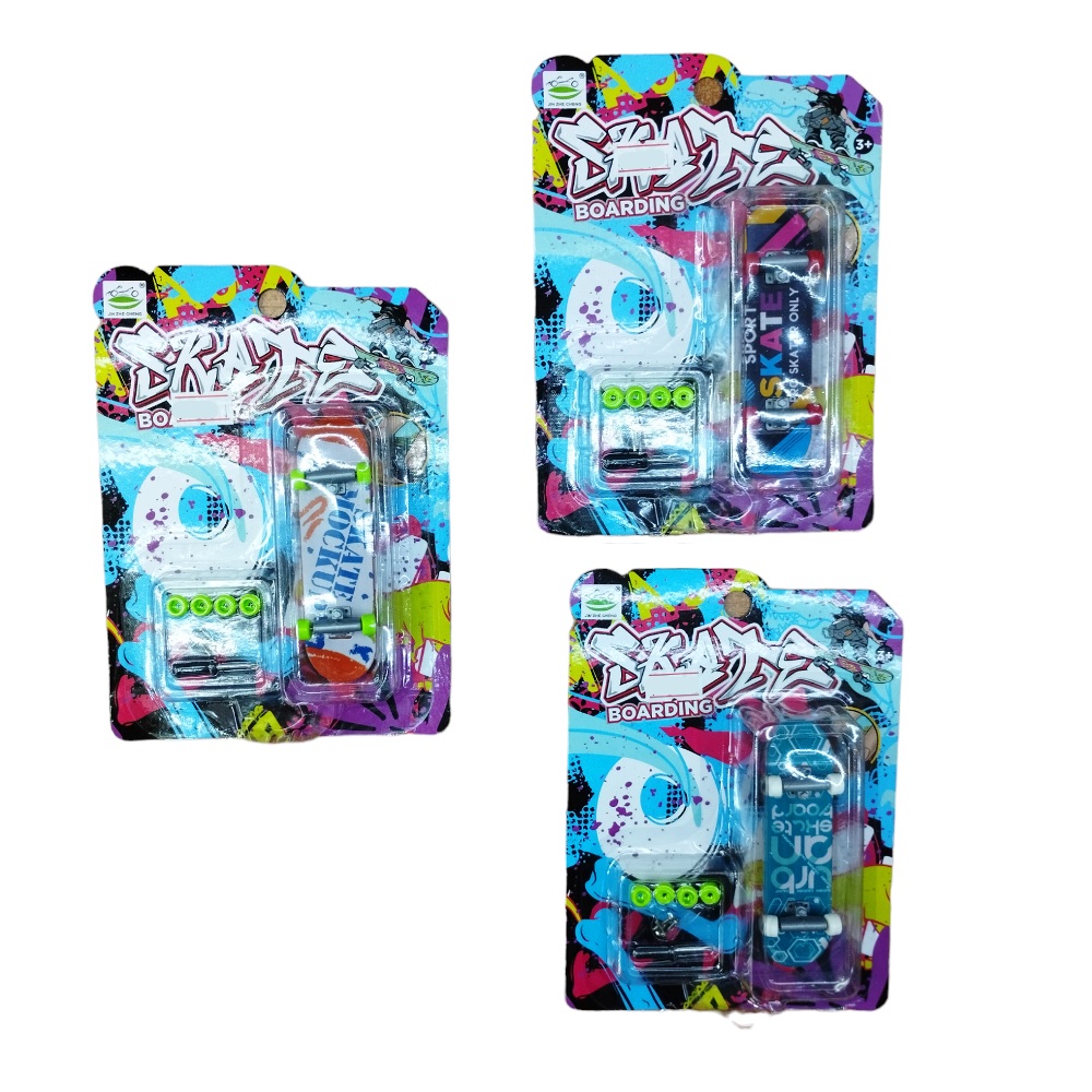 [6920230900069] Mini patineta con accesorios